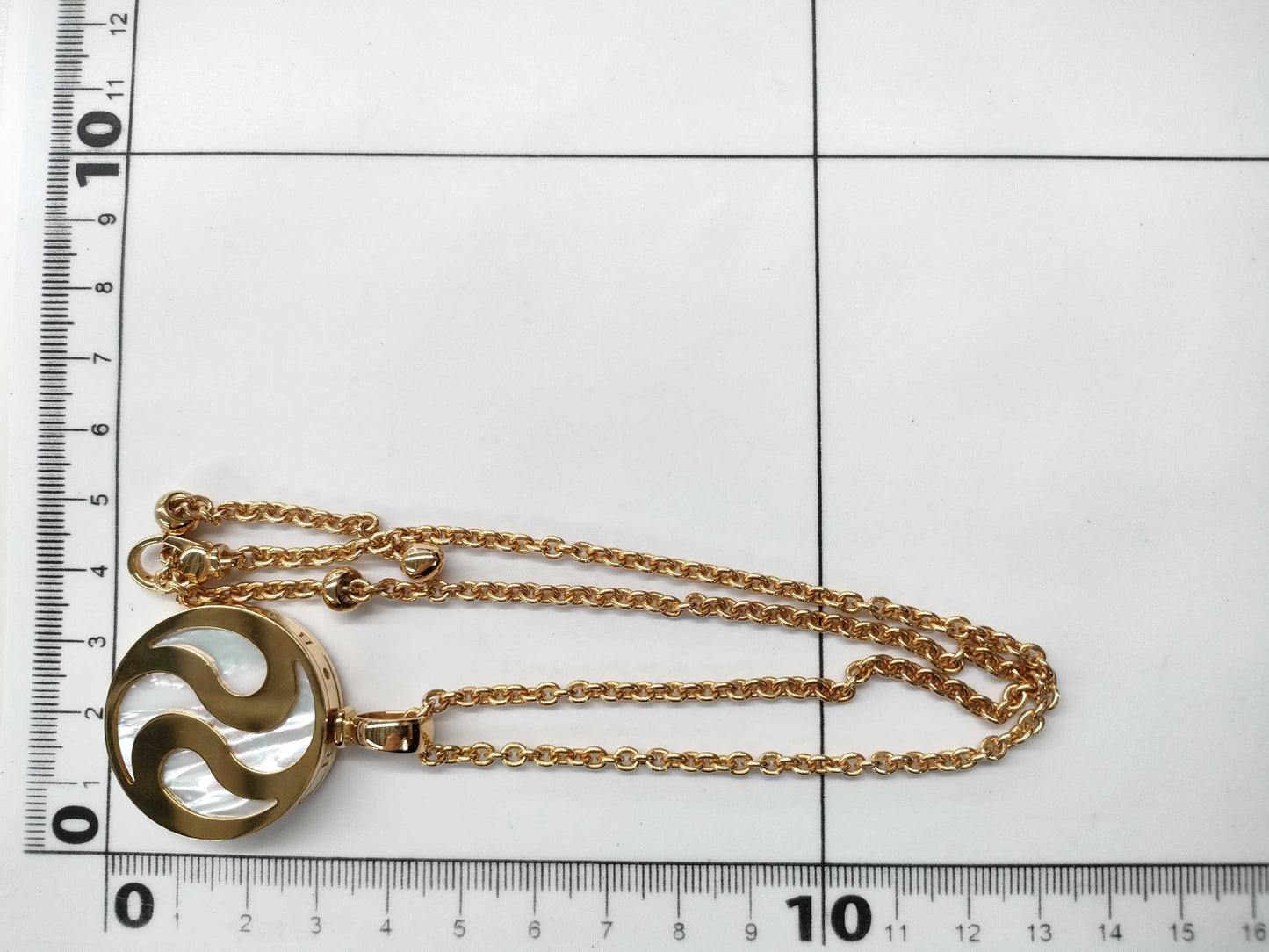 BVLGARI Optical Shell Necklace, Yellow Gold 750/Stainless Steel, 53.0g