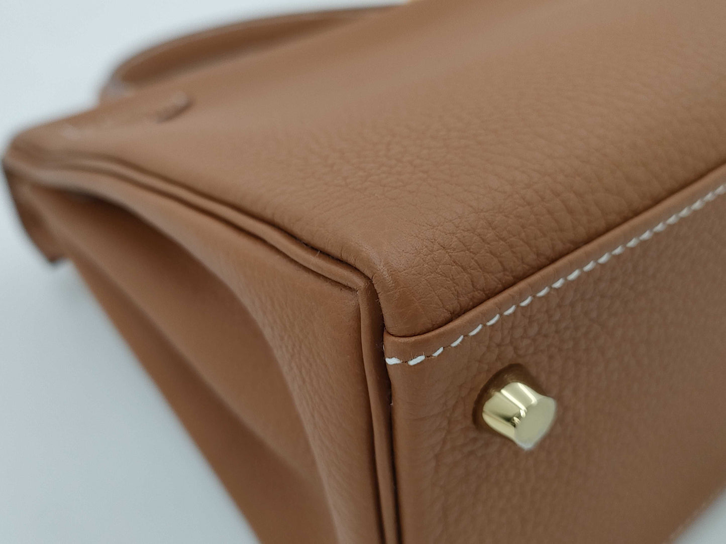 HERMES Kelly 28 Togo with 2025K Gold Hardware, 2-Way Handbag/Shoulder Bag