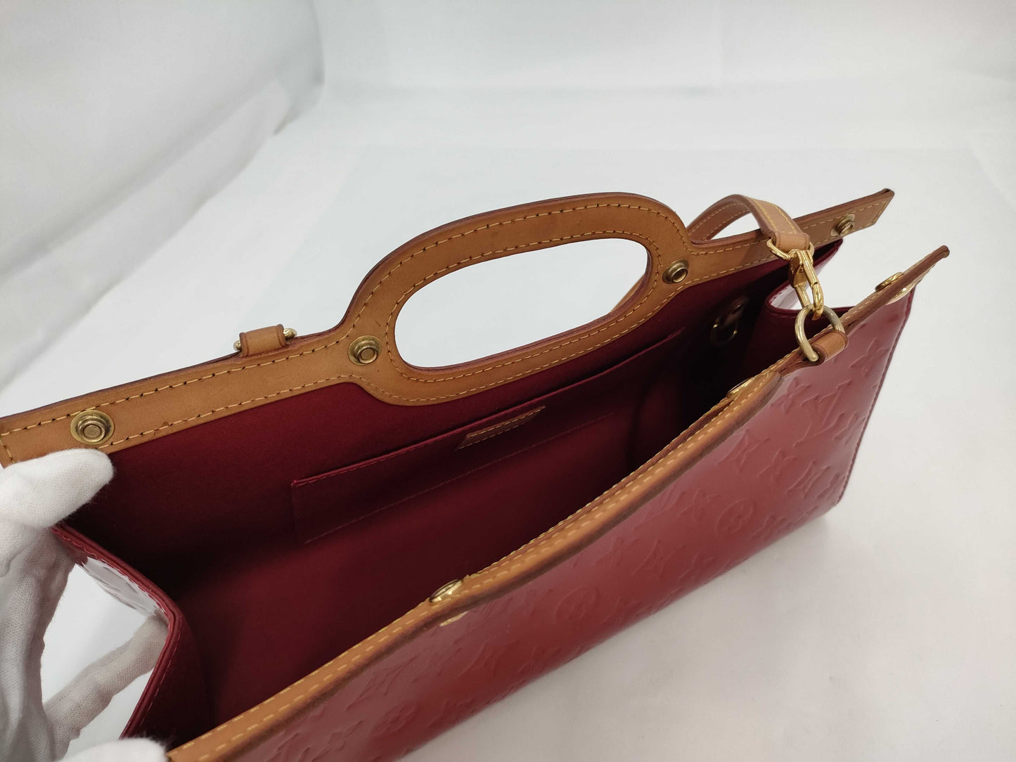 LOUIS VUITTON M91987 Vernis Roxbury Drive Bag