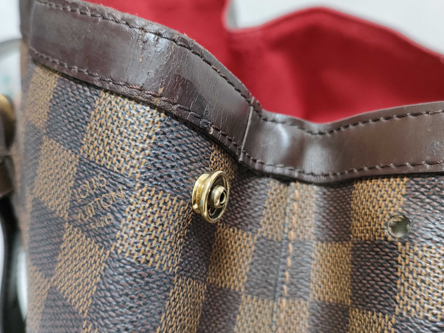 LOUIS VUITTON RFID Unverifiable Serial Number Unclear Damier Louis Vuitton Hampstead MM Brown Damier Ebene Handbag with Gold Hardware CA1017