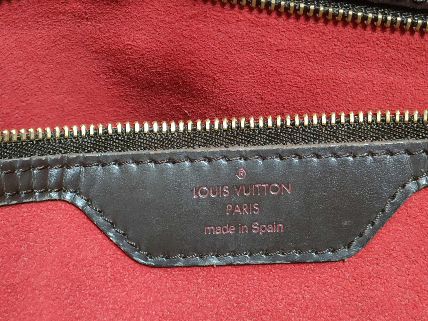 LOUIS VUITTON RFID Unverifiable Serial Number Unclear Damier Louis Vuitton Hampstead MM Brown Damier Ebene Handbag with Gold Hardware CA1017
