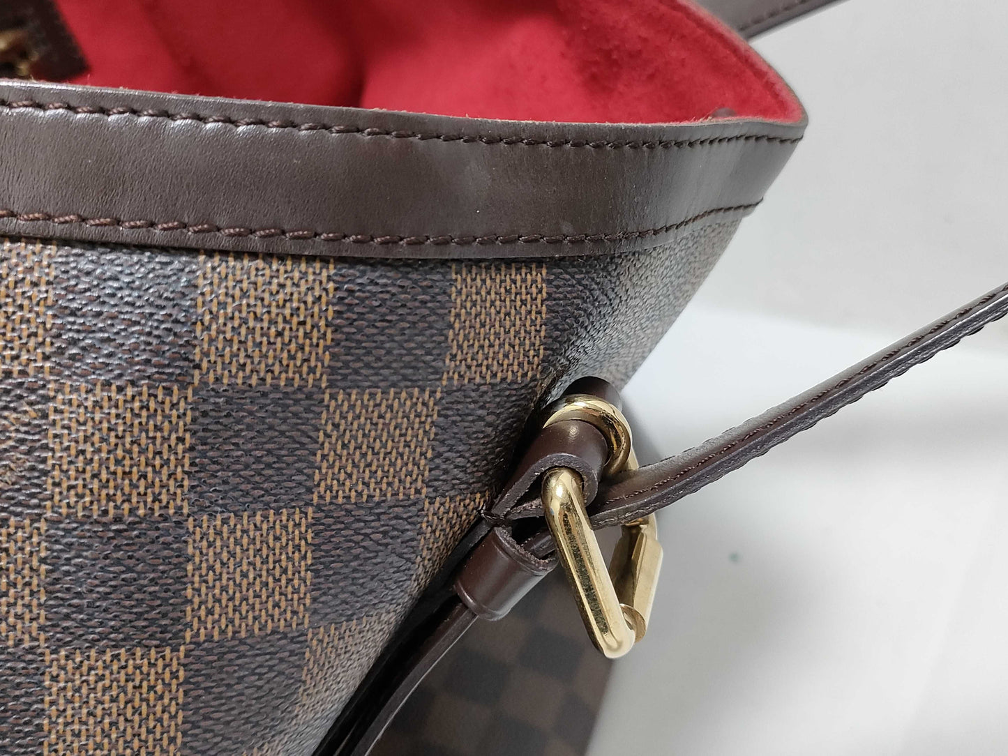 LOUIS VUITTON RFID Unverifiable Serial Number Unclear Damier Louis Vuitton Hampstead MM Brown Damier Ebene Handbag with Gold Hardware CA1017