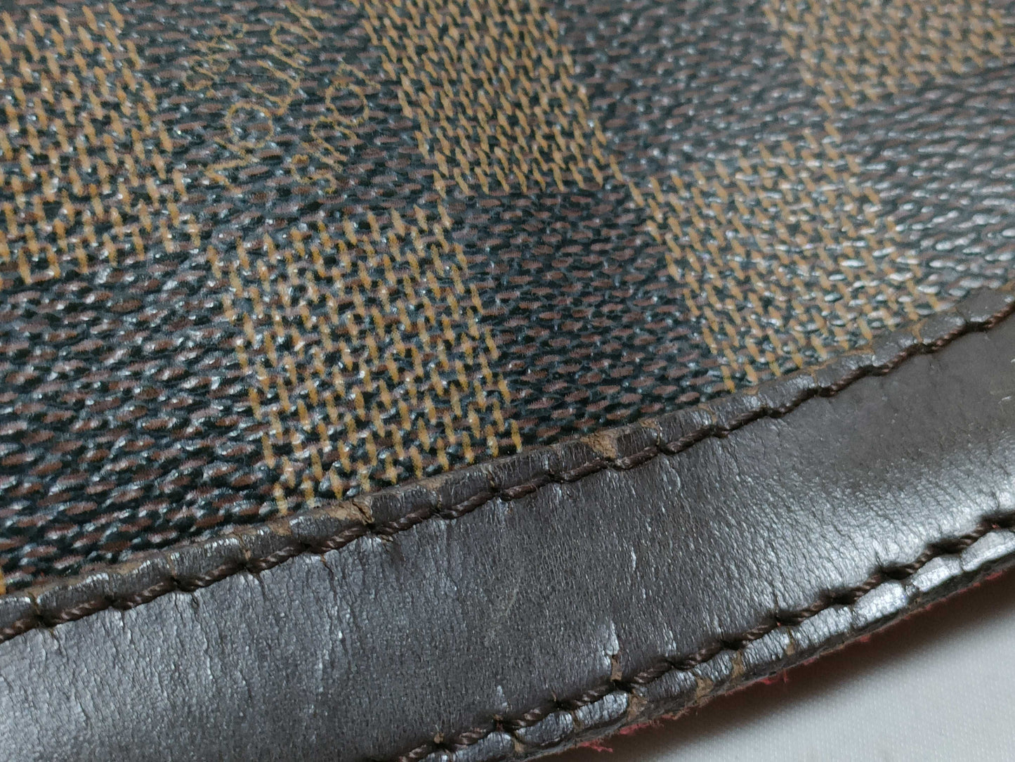 LOUIS VUITTON RFID Unverifiable Serial Number Unclear Damier Louis Vuitton Hampstead MM Brown Damier Ebene Handbag with Gold Hardware CA1017