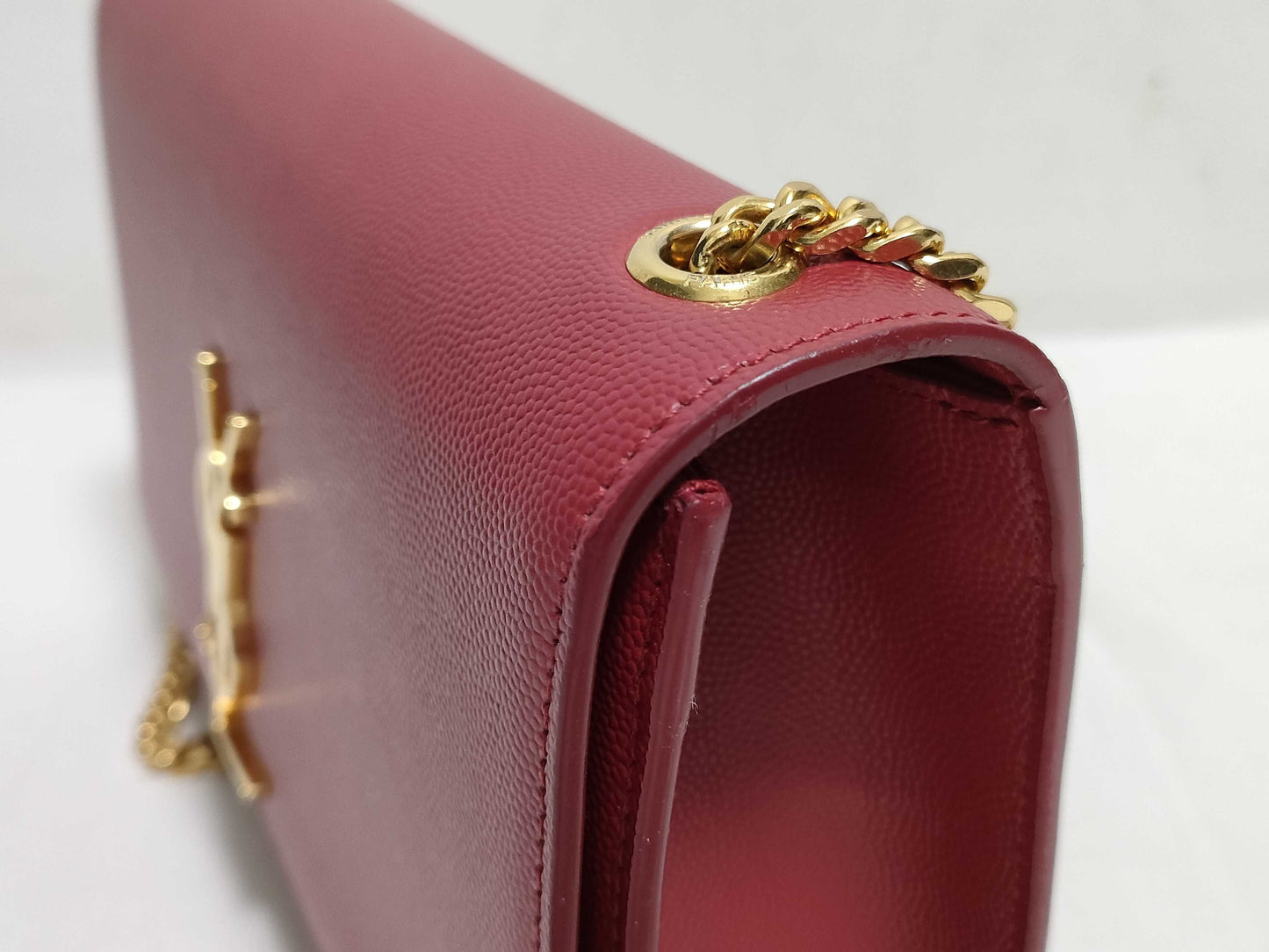 SAINT LAURENT Yves Saint Laurent Medium Kate Shoulder Bag in Red Grain de Poudre Leather with Gold, MAL 364021 0118