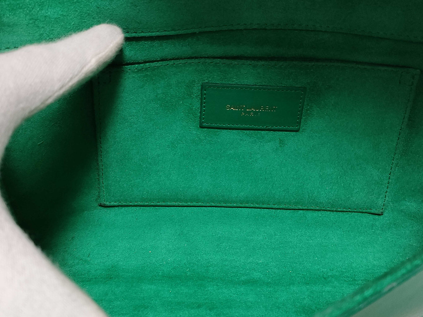 SAINT LAURENT Yves Saint Laurent Classic Ligne Y Clutch Bag in Green Smooth Calfskin Leather with Gold Accents, 311213, 2020