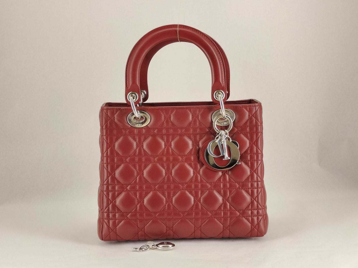Dior Lady Dior Medium Zip Maroon Cannage Lambskin Leather Silver Handbag 96-MA-1060