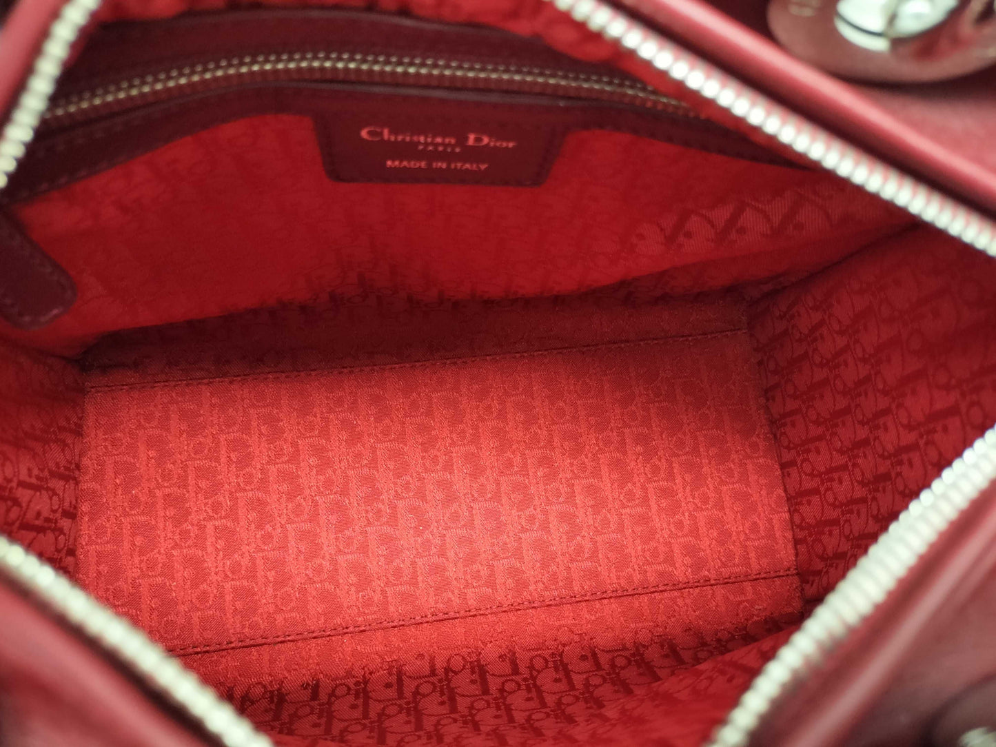 Dior Lady Dior Medium Zip Maroon Cannage Lambskin Leather Silver Handbag 96-MA-1060