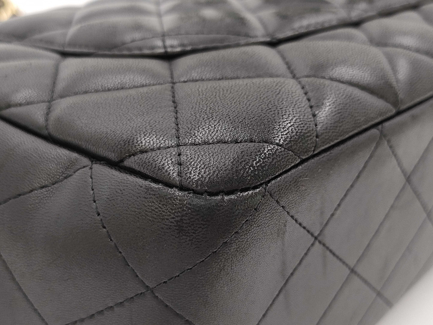 CHANEL Jumbo Classic Single Flap Shoulder Bag in Black Quilted Lambskin Leather with Gold Finish