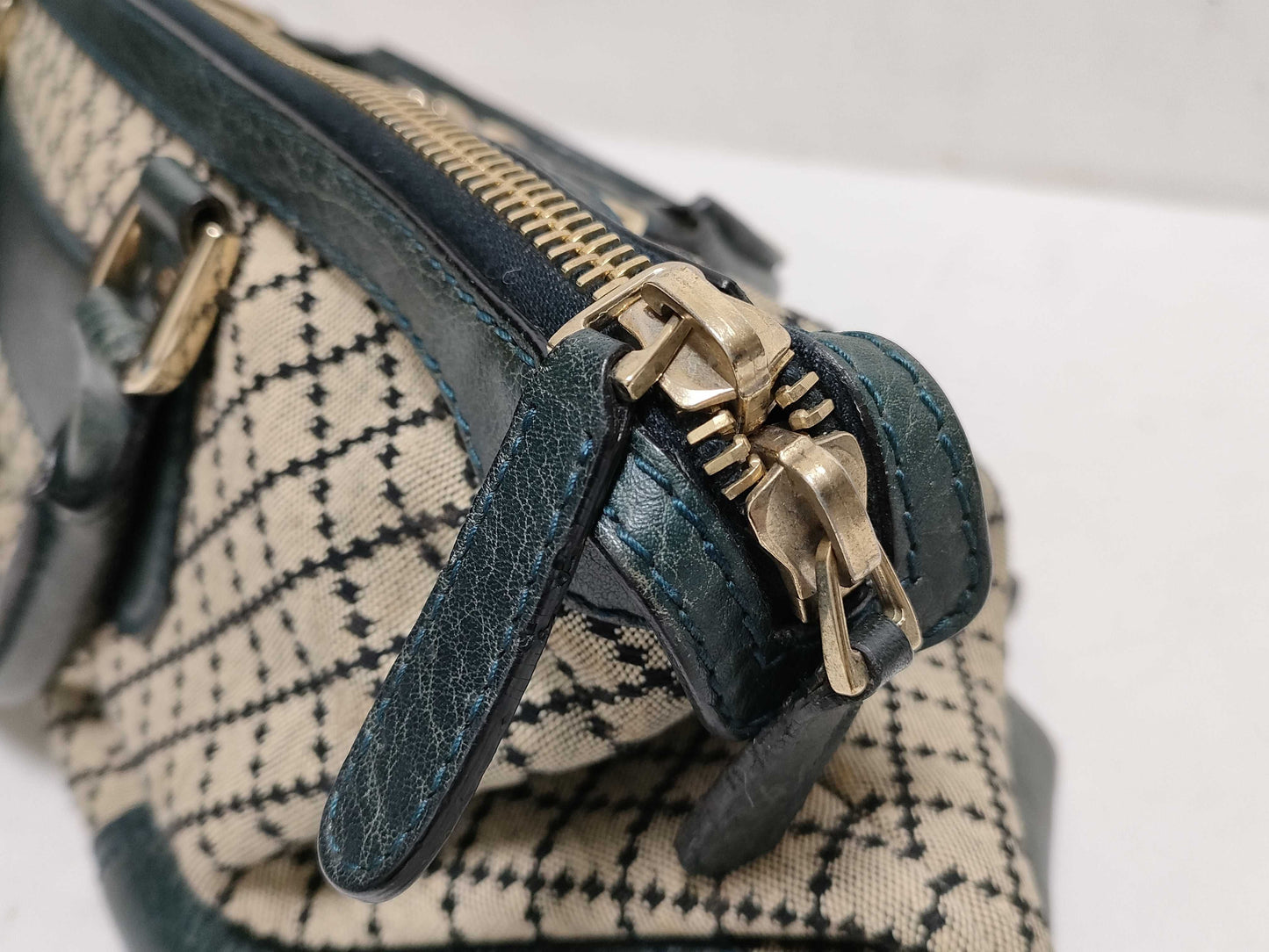 GUCCI Large Catherine Satchel Bag in Beige/Black with Diamante Canvas and Gold, 247283 002123, Handbag