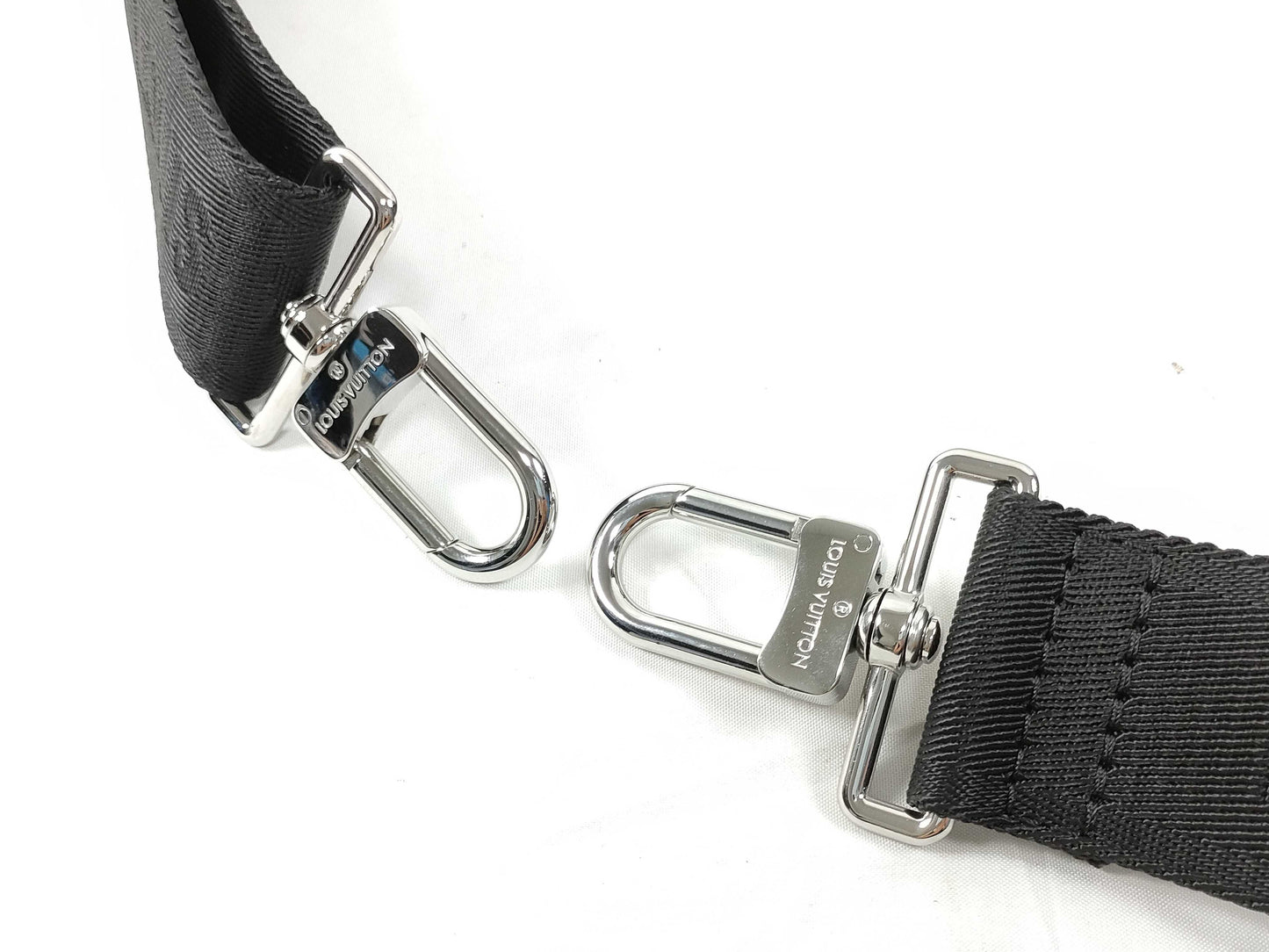 LOUIS VUITTON Louis Vuitton Signature Adjustable Strap, Black/Green, Silver Hardware, 95*4.5*0.5cm Strap