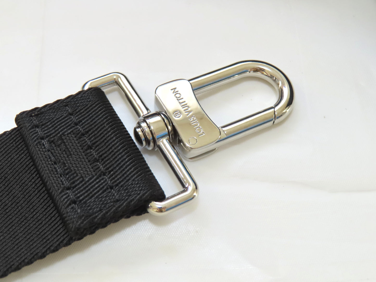 LOUIS VUITTON Louis Vuitton Signature Adjustable Strap, Black/Green, Silver Hardware, 95*4.5*0.5cm Strap