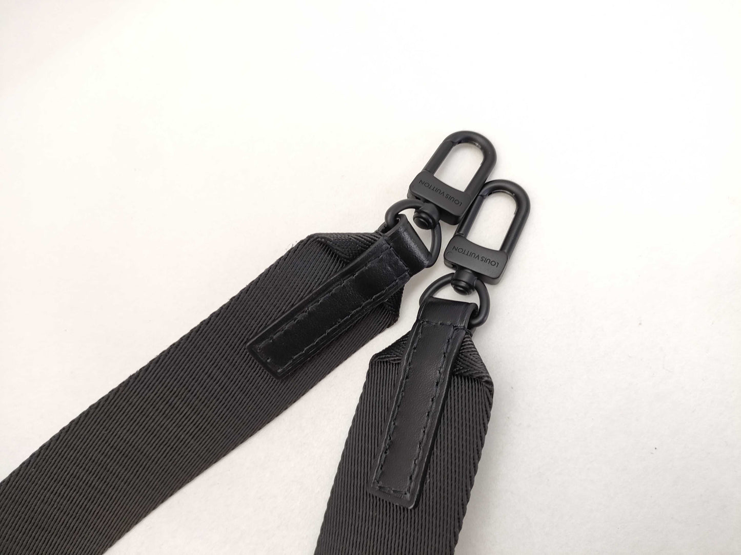 LOUIS VUITTON Louis Vuitton Signature Adjustable Strap, Black with Black Hardware, 95*4.5*0.5cm Strap