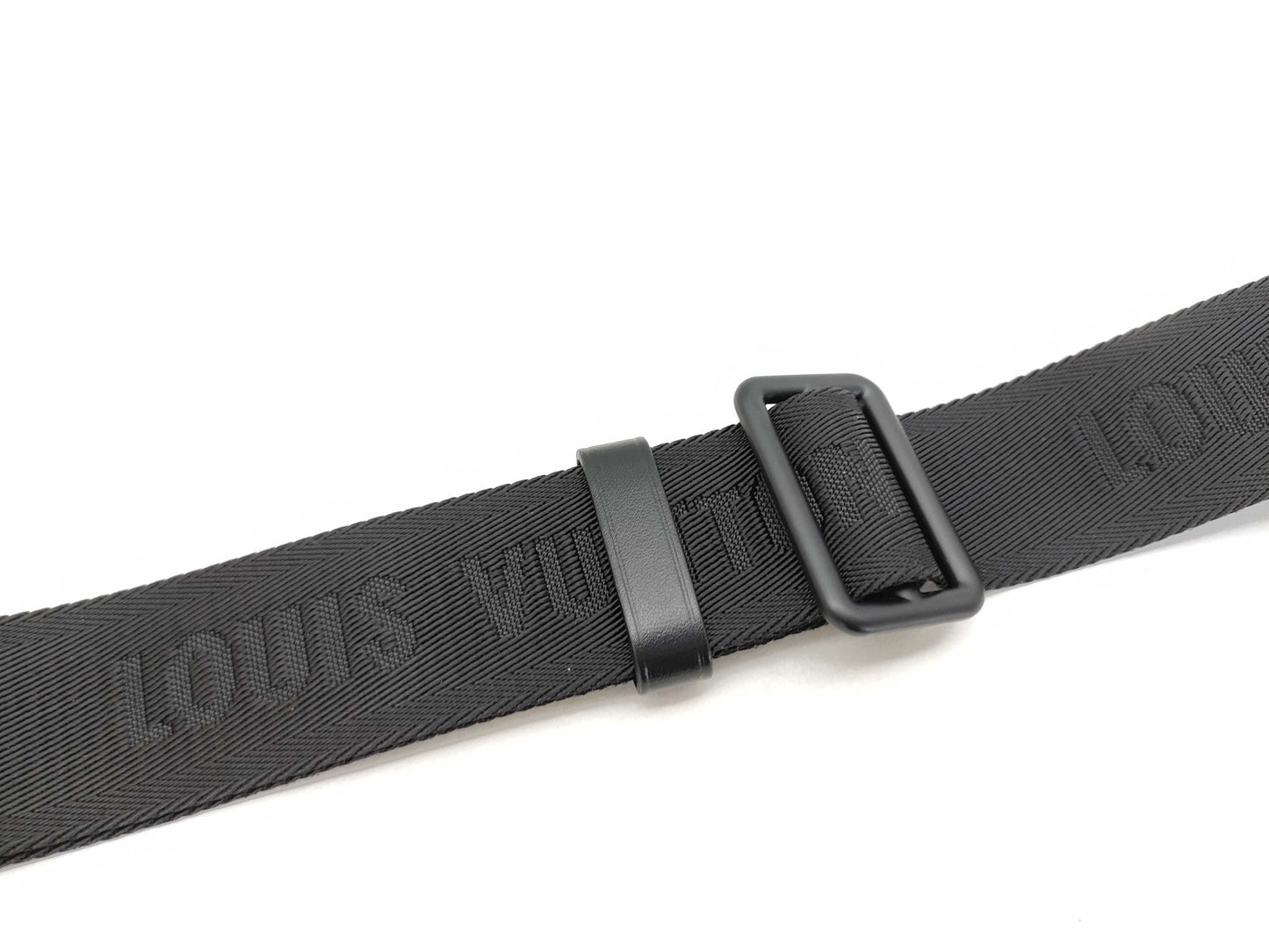 LOUIS VUITTON Louis Vuitton Signature Adjustable Strap, Black with Black Hardware, 95*4.5*0.5cm Strap