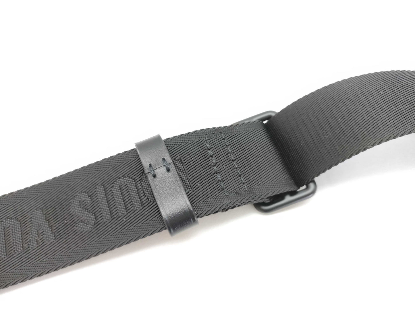 LOUIS VUITTON Louis Vuitton Signature Adjustable Strap Black with Black Hardware 95*4.5*0.5cm Strap