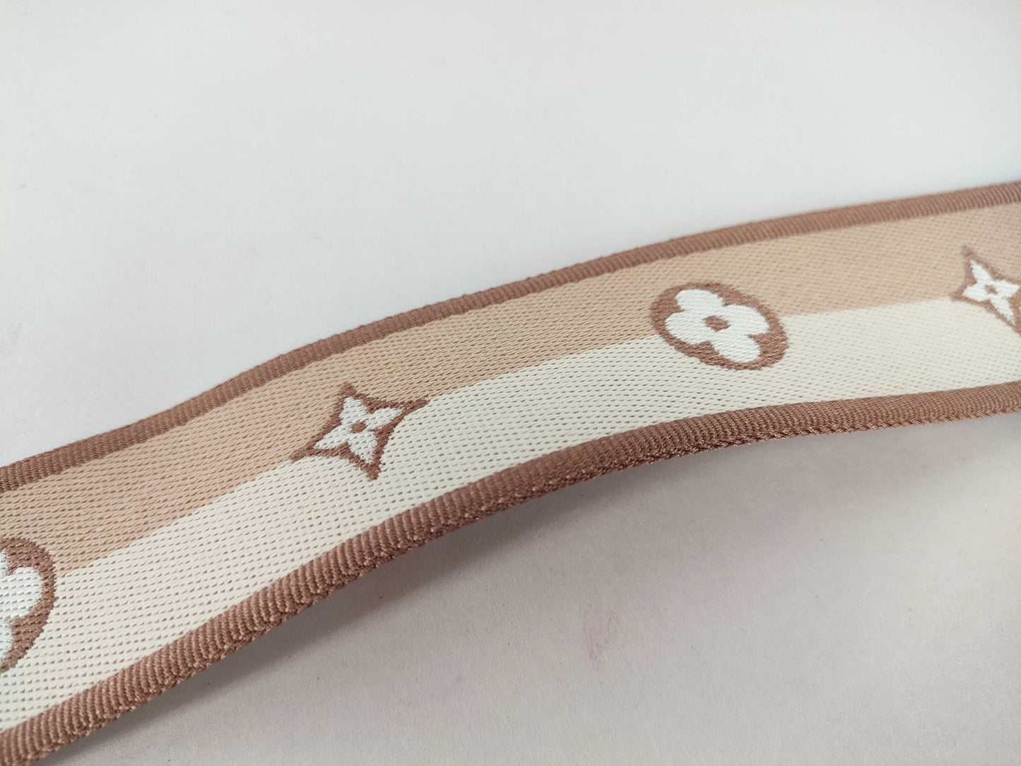 LOUIS VUITTON Signature Strap, Beige/Brown Canvas, Gold Hardware, 95*4.5*.05cm, Other Accessories