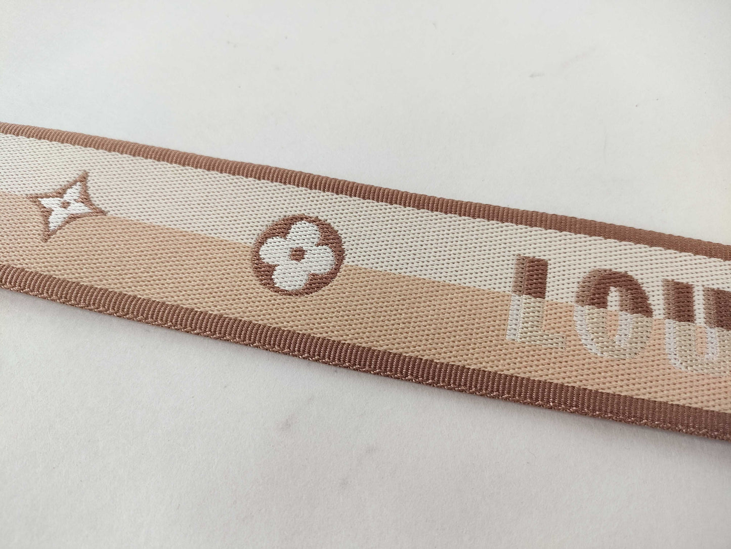 LOUIS VUITTON Signature Strap, Beige/Brown Canvas, Gold Hardware, 95*4.5*.05cm, Other Accessories