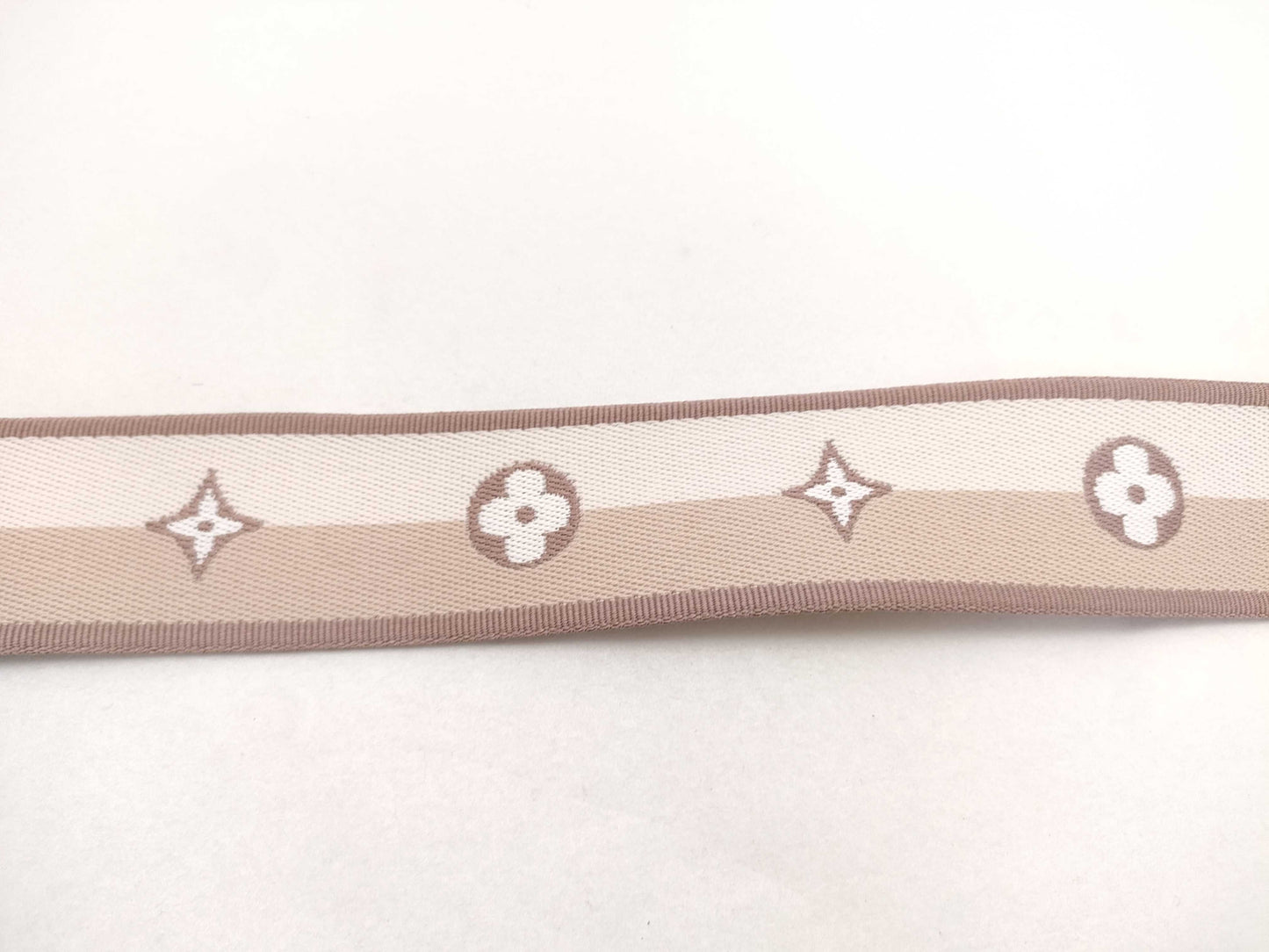 LOUIS VUITTON Signature Strap, Beige/Brown Canvas with Gold Hardware, 95*4.5*.05cm