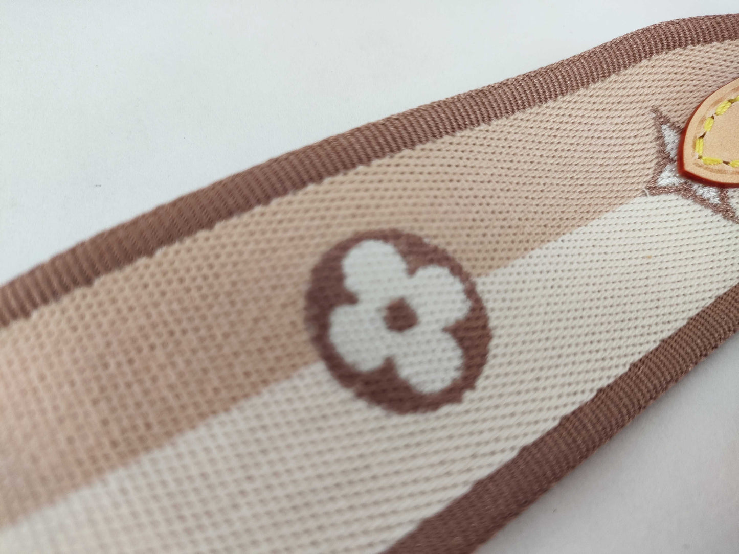 LOUIS VUITTON Signature Strap, Beige/Brown Canvas, Gold Hardware, 95*4.5*.05cm, Other Accessories