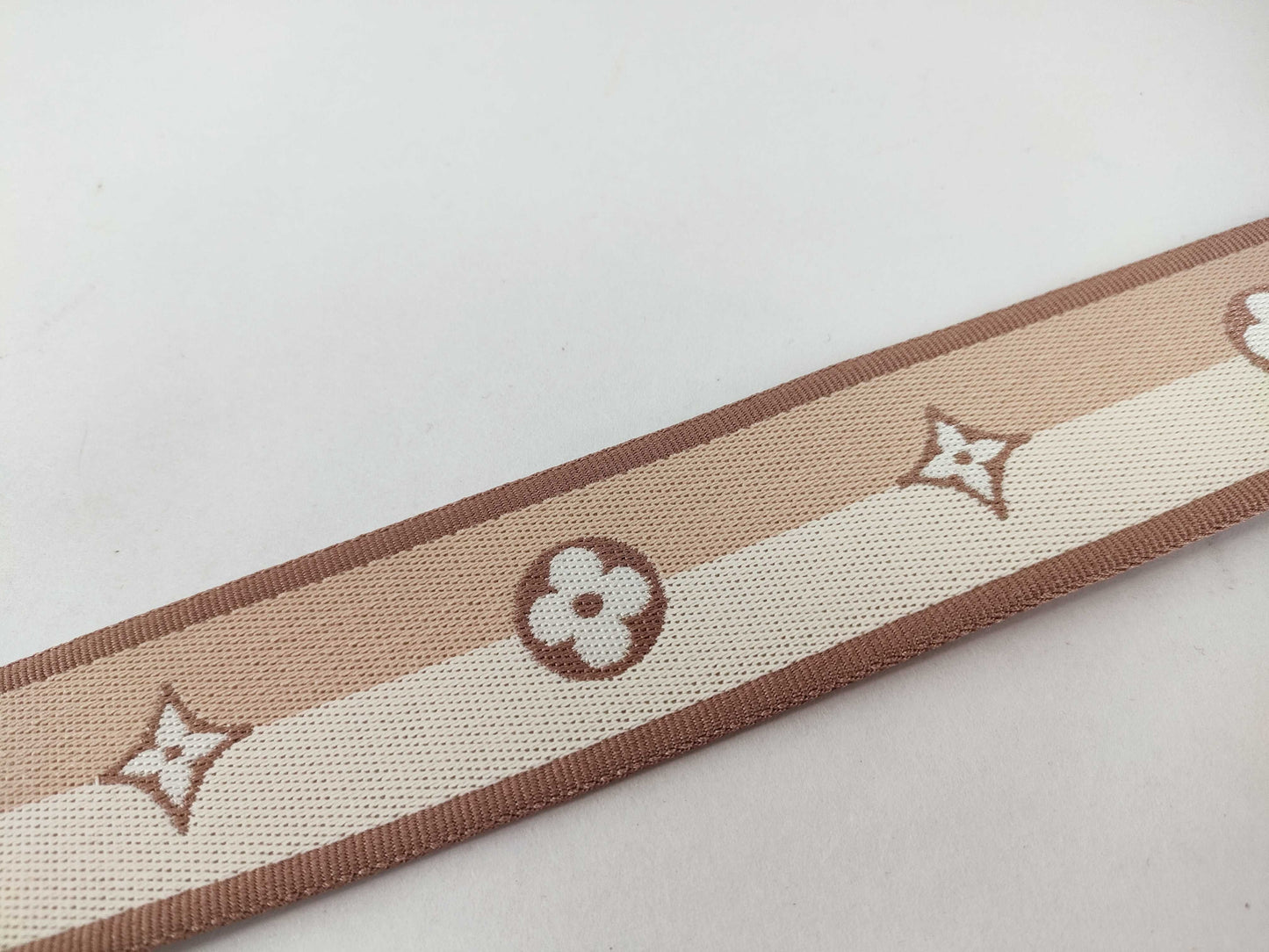 LOUIS VUITTON Signature Strap, Beige/Brown Canvas, Gold Hardware, 95*4.5*.05cm, Other Accessories
