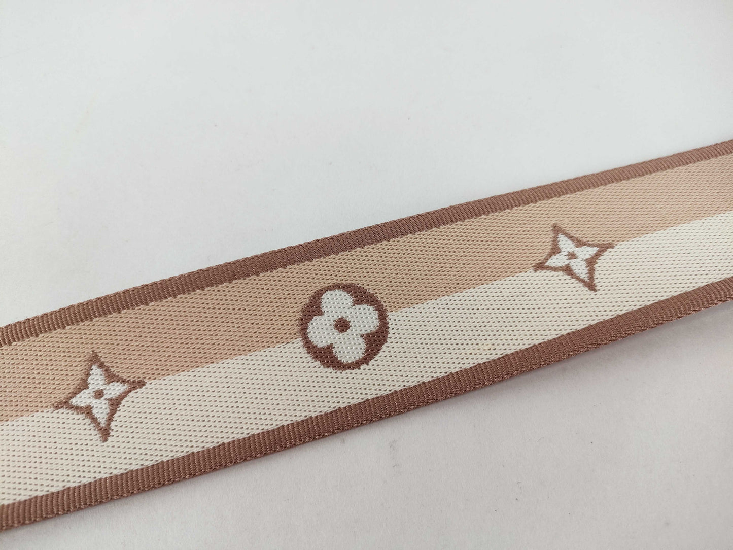 LOUIS VUITTON Signature Strap, Beige/Brown Canvas, Gold Hardware, 95*4.5*.05cm, Other Accessories