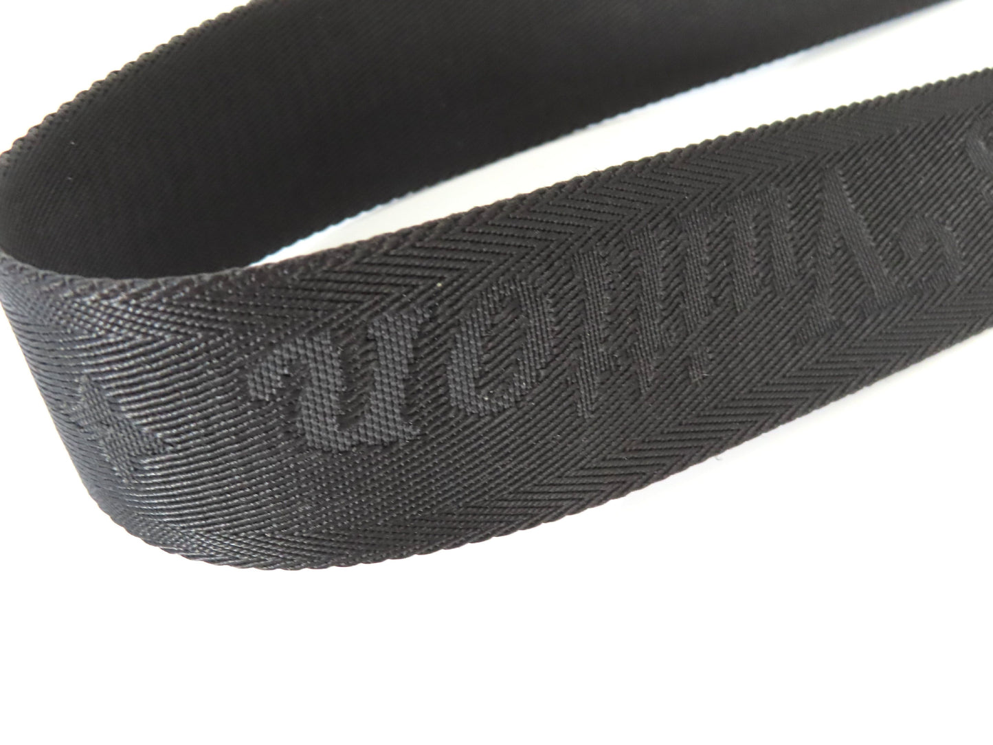 LOUIS VUITTON Louis Vuitton Signature Adjustable Strap Black with Gold Hardware 95*4.5*0.5cm Strap