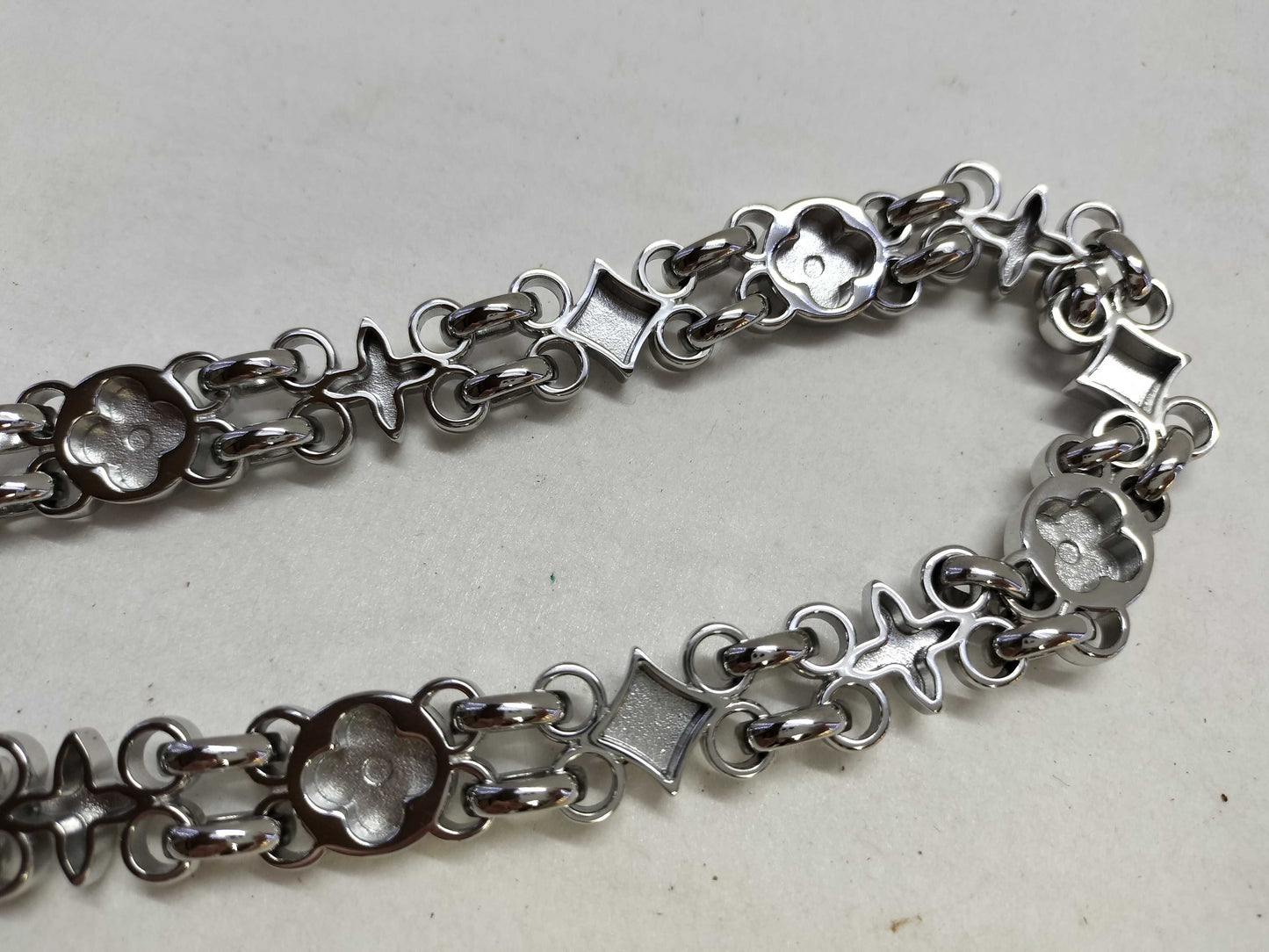 LOUIS VUITTON Monogram Chain Strap, Silver Hardware, 55*2*.05cm Strap