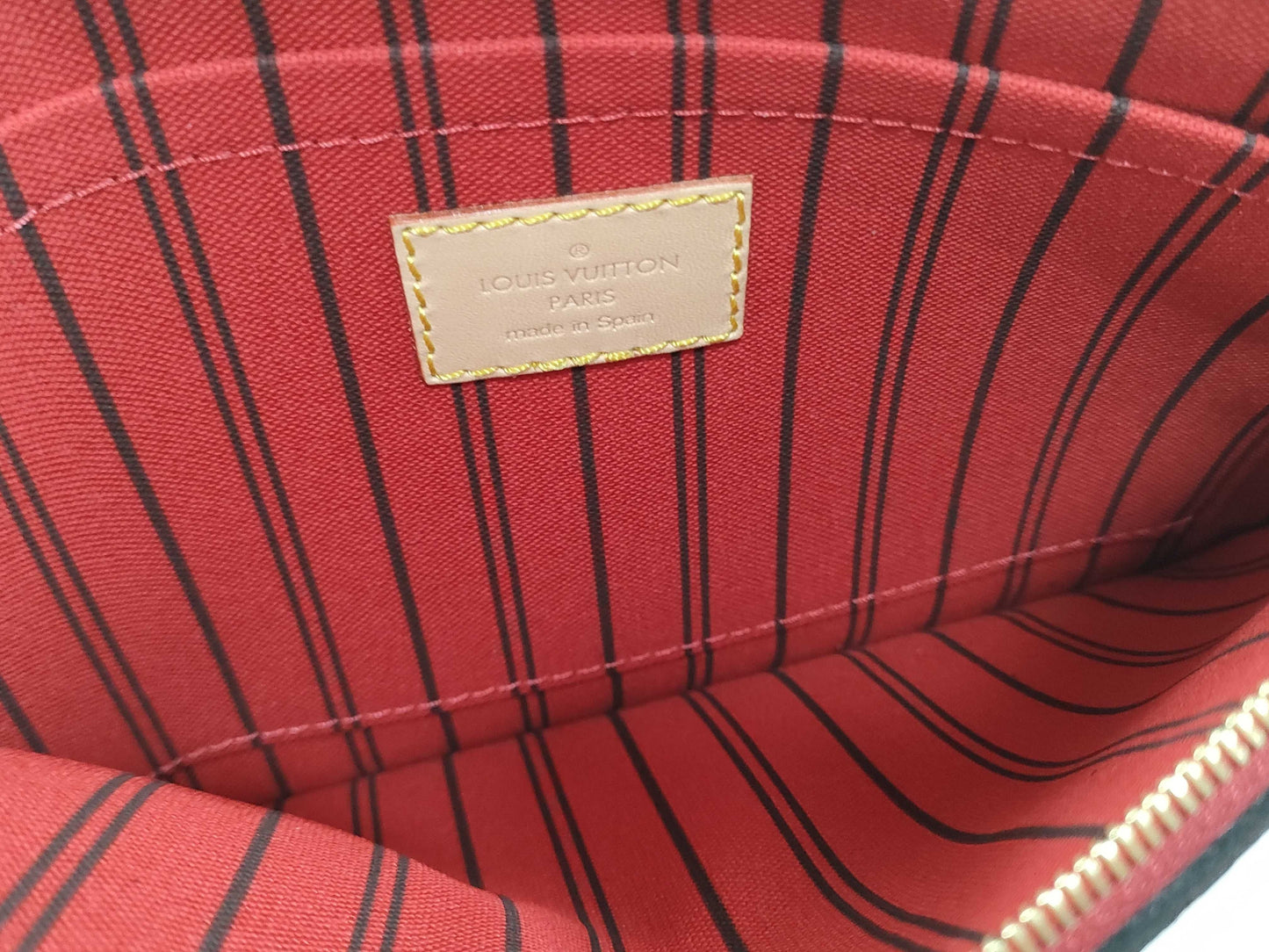 LOUIS VUITTON Monogram Louis Vuitton Neverfull Pouch / Brown Monogram Canvas / Gold Hardware Other Accessories
