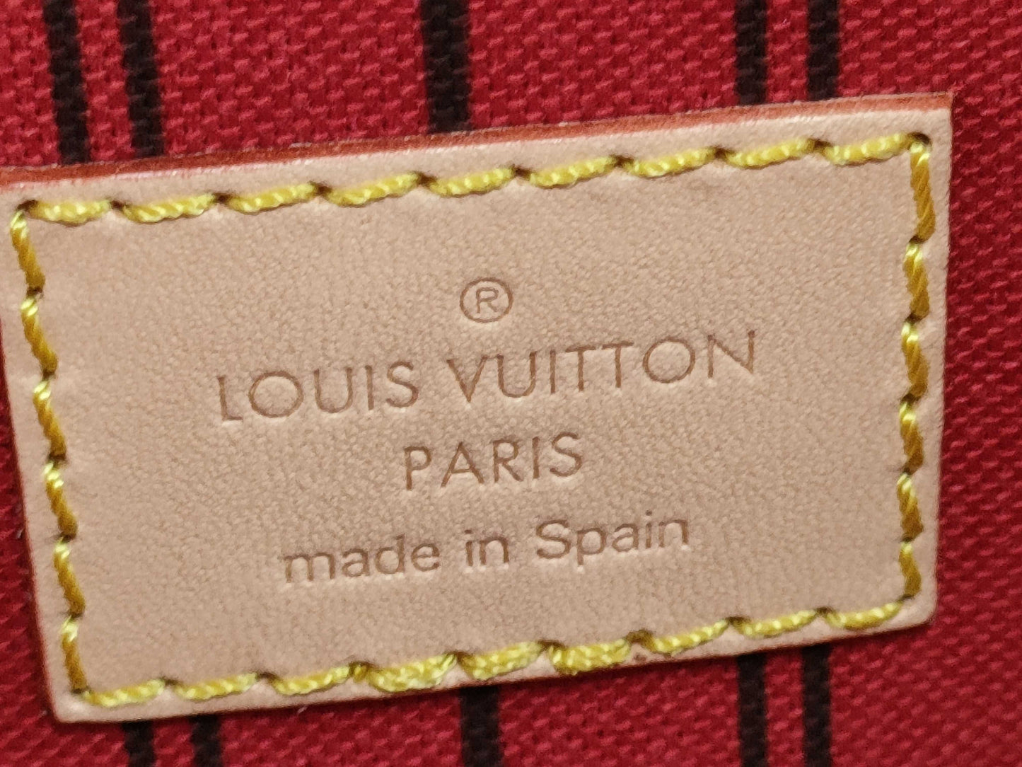 LOUIS VUITTON Monogram Louis Vuitton Neverfull Pouch / Brown Monogram Canvas / Gold Hardware Other Accessories