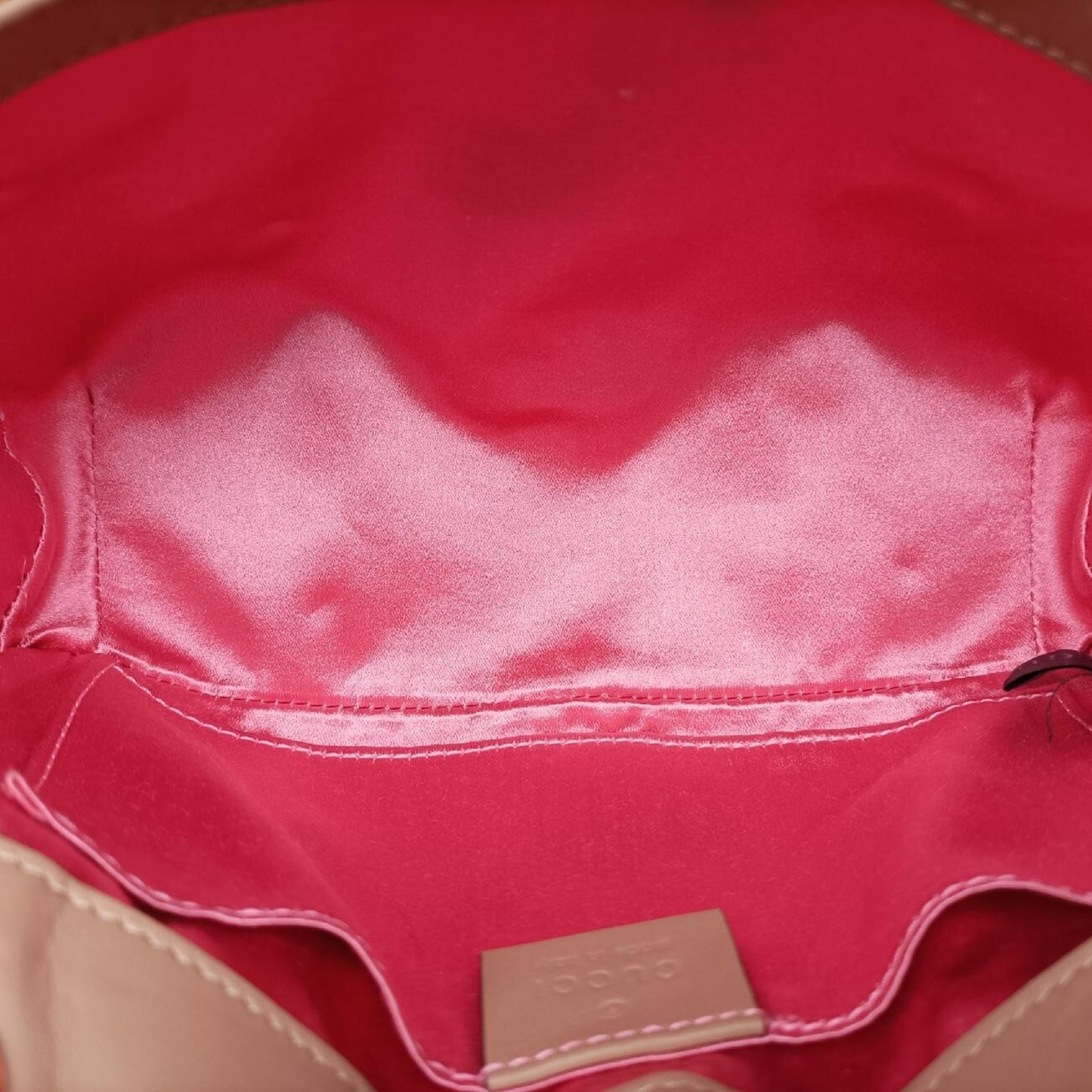 GUCCI GG Marmont Gold Leather Shoulder Bag 446744F021447924