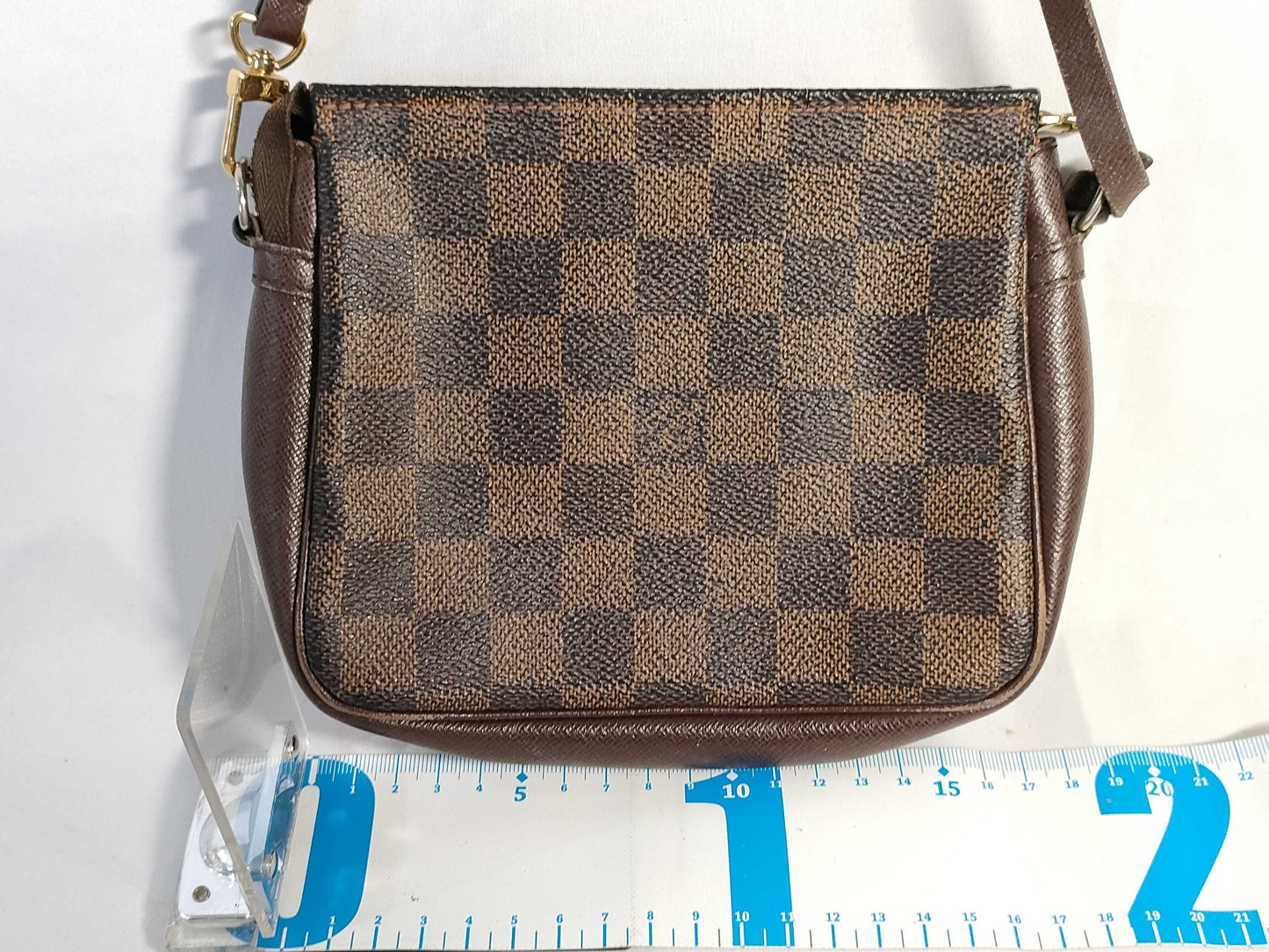 LOUIS VUITTON RFID verification not possible, serial number verification not possible, Damier Louis Vuitton Damier Truth handbag, accessory pouch, handbag
