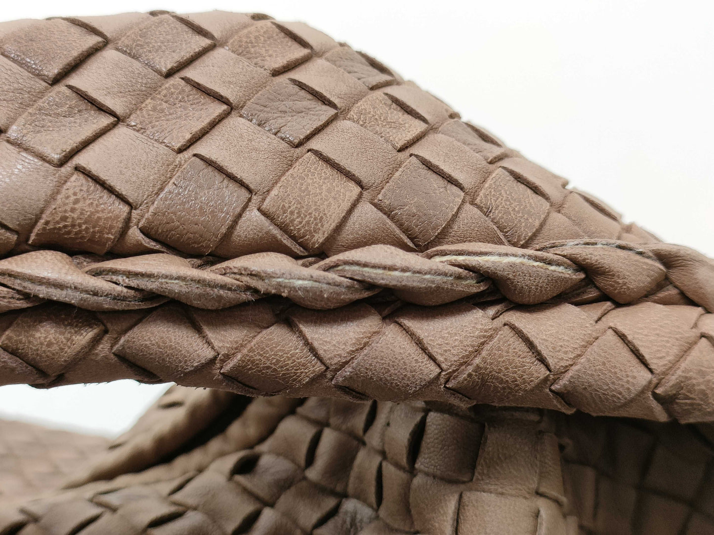 BOTTEGA VENETA Intrecciato Bottega Veneta Hobo Shoulder Bag