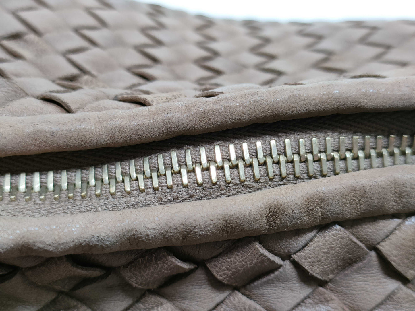 BOTTEGA VENETA Intrecciato Bottega Veneta Hobo Shoulder Bag