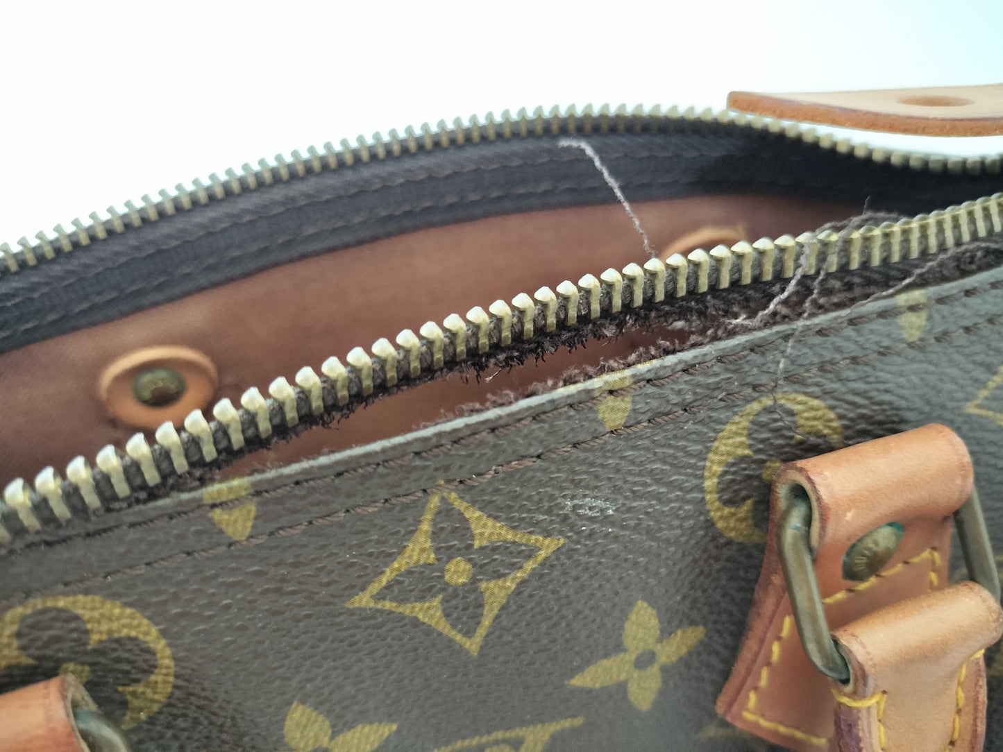LOUIS VUITTON 821 Monogram LOUIS VUITTON Monogram Speedy 25 M41528 821 Handbag