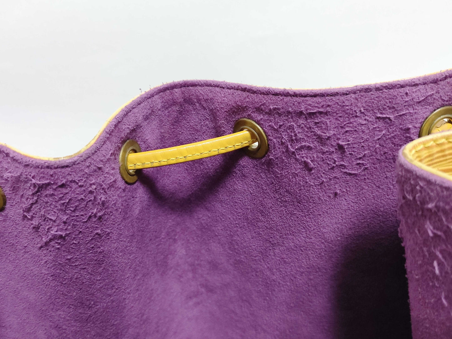 LOUIS VUITTON RFID Unverifiable Epi Leather Shoulder Bag M44009 SP0957