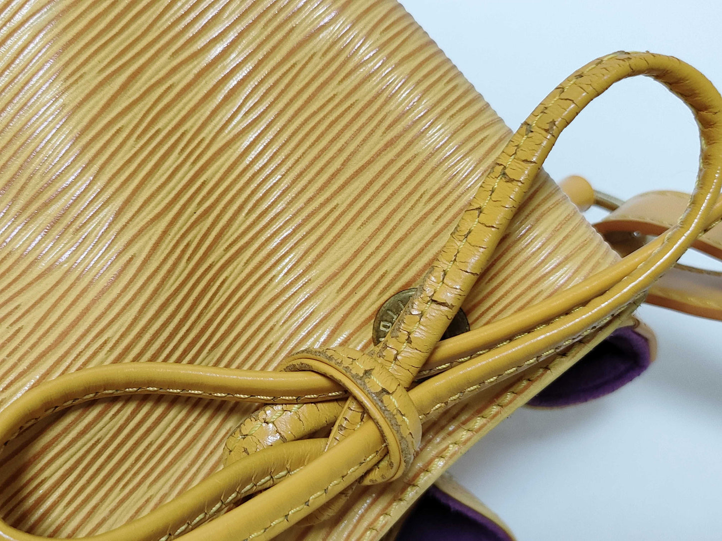 LOUIS VUITTON RFID Unverifiable Epi Leather Shoulder Bag M44009 SP0957