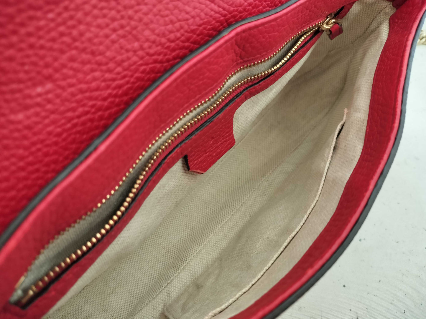 GUCCI GUCCI Double G Soho Chain Shoulder Bag Red Shoulder Bag