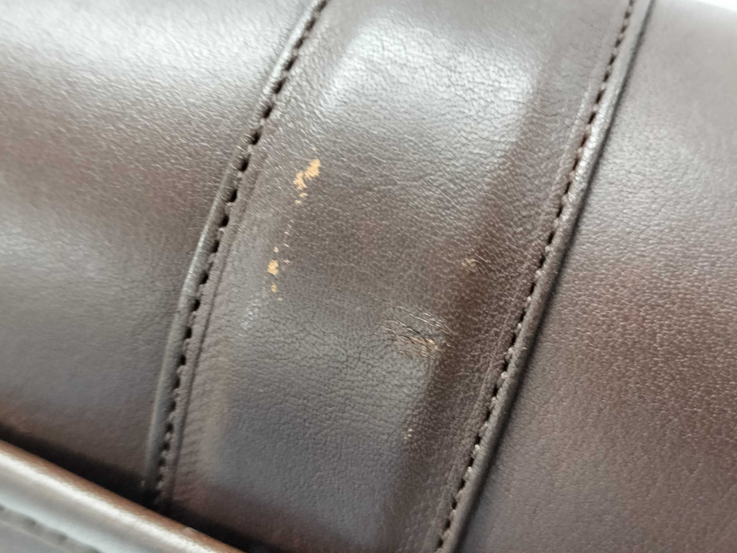 COACH Old Coach All Leather Brown Shoulder Bag