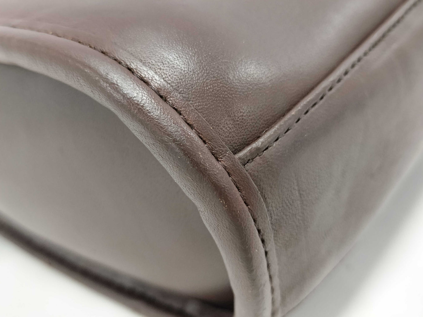 COACH Old Coach All Leather Brown Shoulder Bag