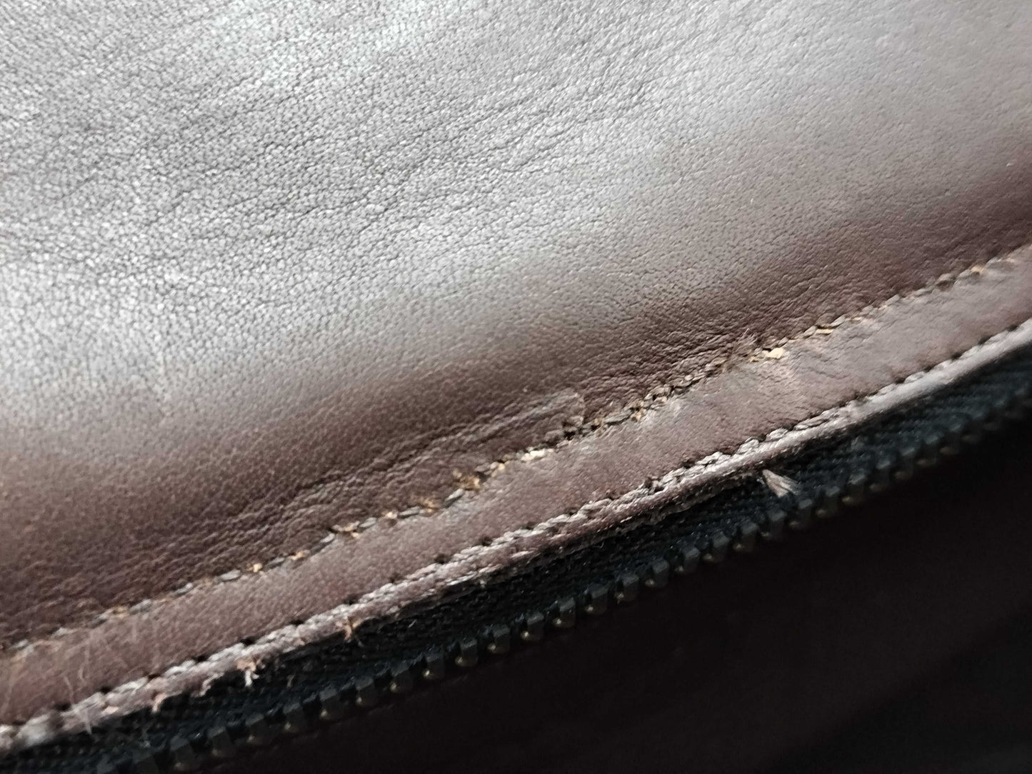 COACH Old Coach All Leather Brown Shoulder Bag
