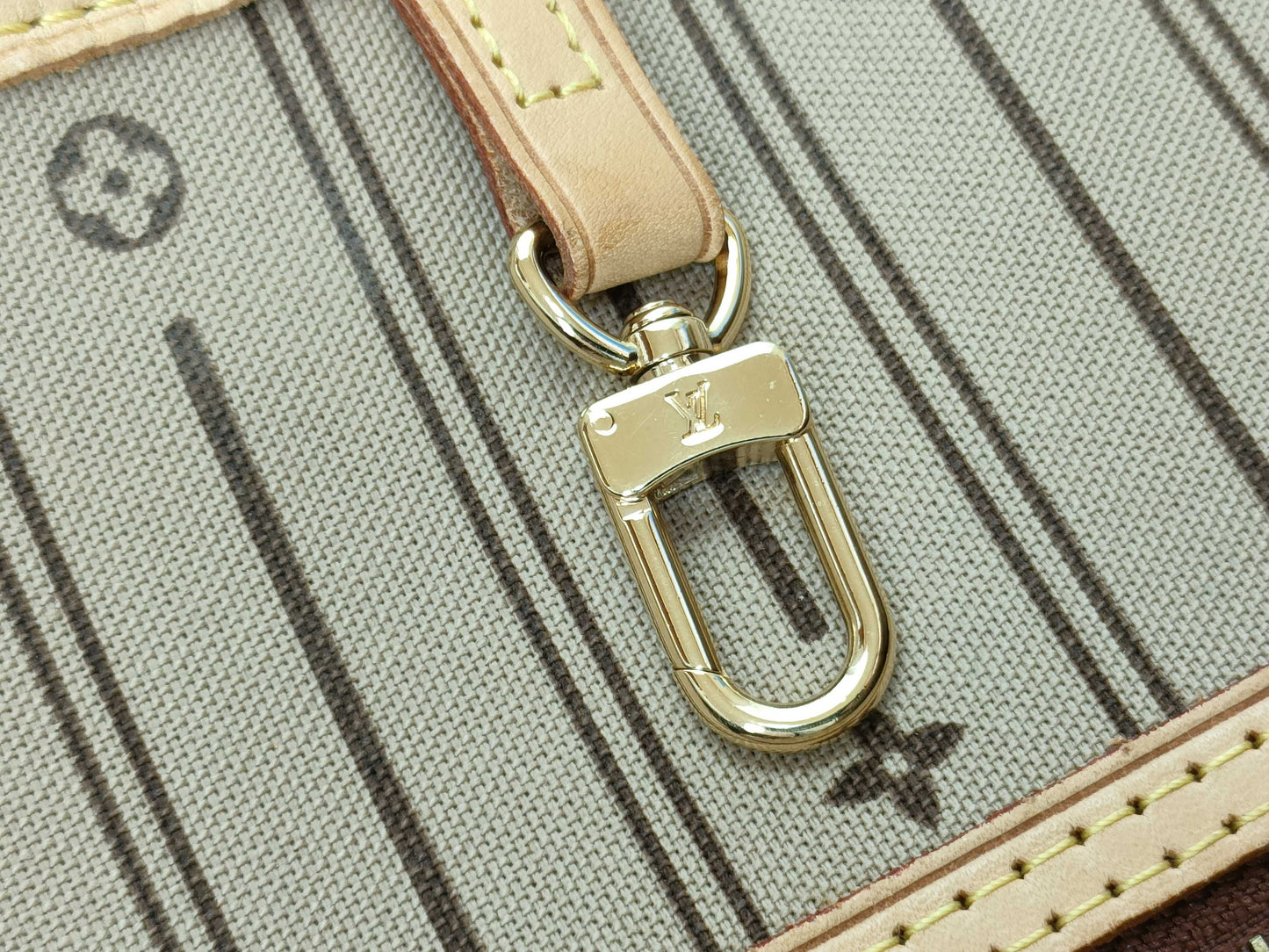 LOUIS VUITTON RFID Unverifiable Monogram Louis Vuitton Neverfull GM Tote Bag M40157