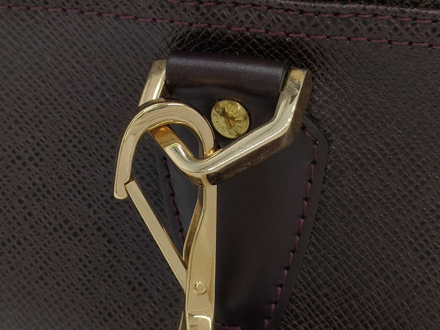 LOUIS VUITTON Boston Bag Taiga Kendall GM with Stitching, Personalized Name, M30116