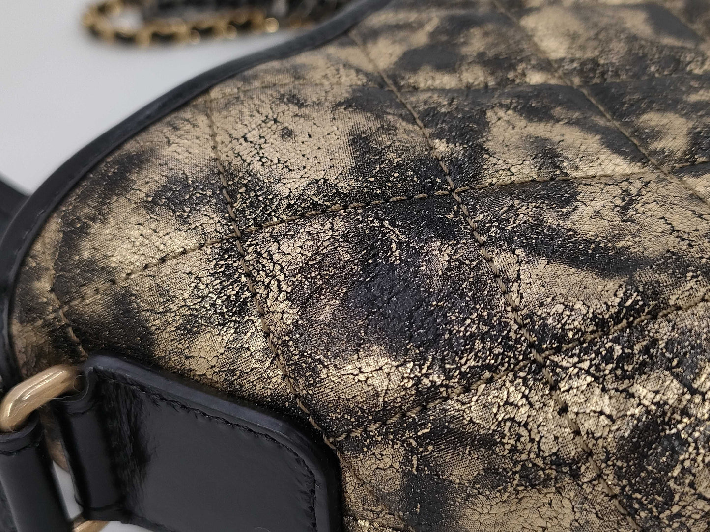 CHANEL A91810 Gabriel Black x Gold Shoulder Bag 26780520