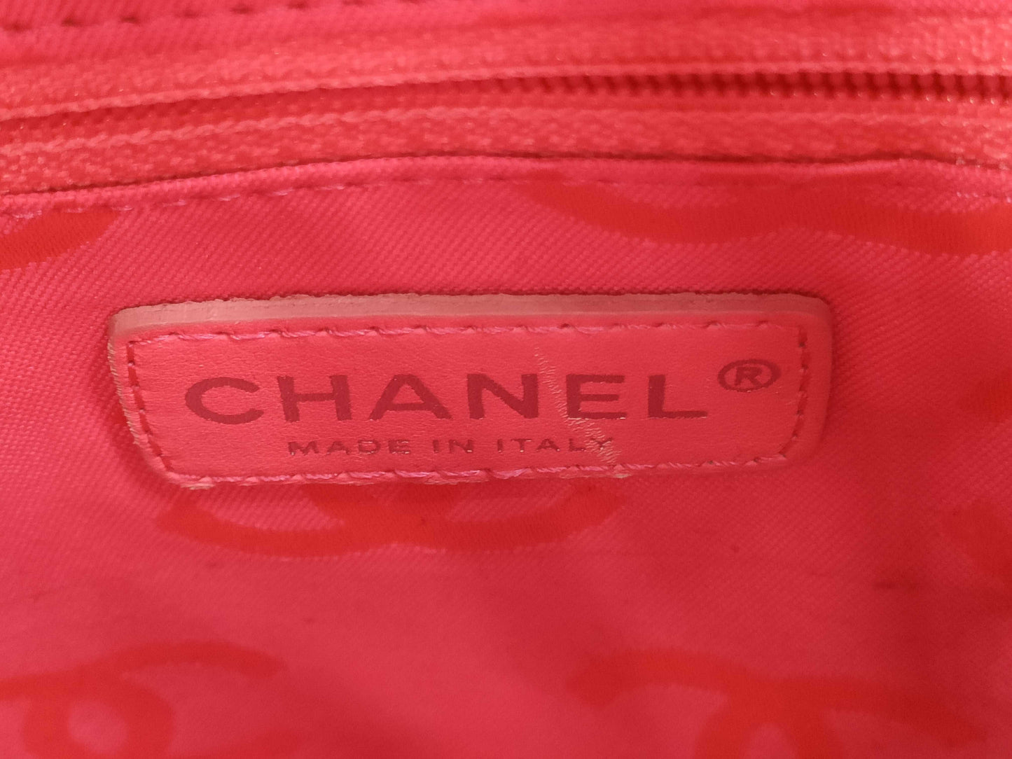 CHANEL Cambon Medium Tote Bag