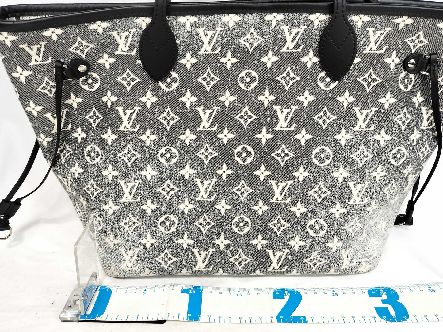 LOUIS VUITTON RFID Unverifiable Serial Number Unverifiable M21465 Jacquard Neverfull MM Tote Bag