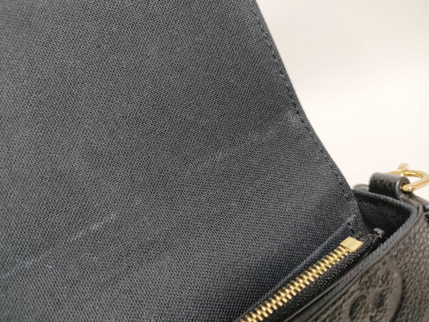 LOUIS VUITTON RFID Verified, Serial Unconfirmed, Monogram Empreinte Pochette Felicie Shoulder Bag M82477 RFID Shoulder Bag