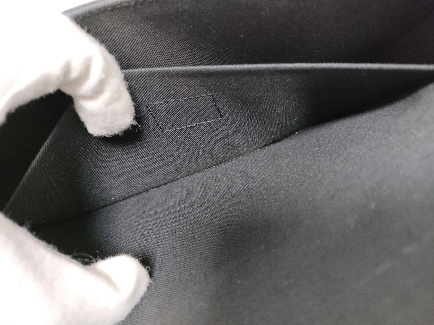 LOUIS VUITTON RFID Verified, Serial Unconfirmed, Monogram Empreinte Pochette Felicie Shoulder Bag M82477 RFID Shoulder Bag