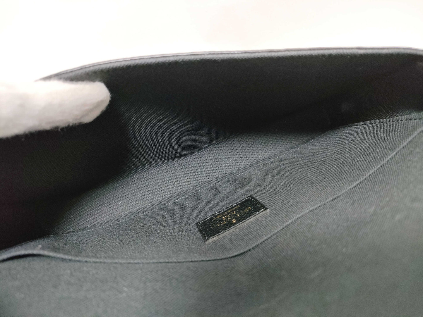 LOUIS VUITTON RFID Verified, Serial Unconfirmed, Monogram Empreinte Pochette Felicie Shoulder Bag M82477 RFID Shoulder Bag