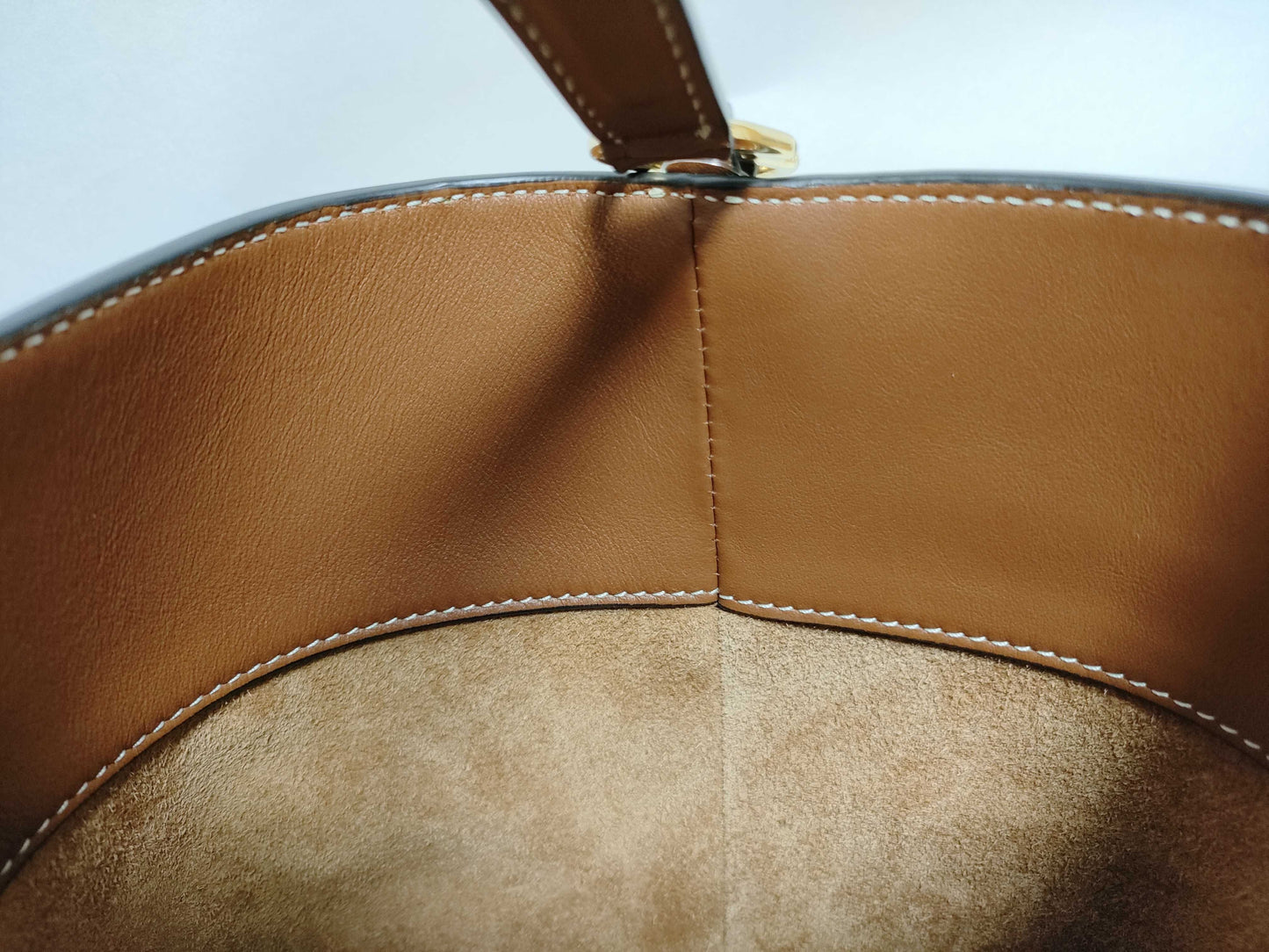CELINE Bucket 16 Shoulder Bag