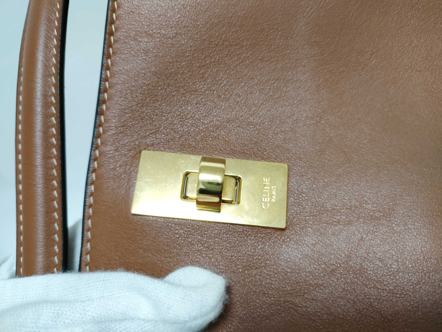CELINE Bucket 16 Shoulder Bag