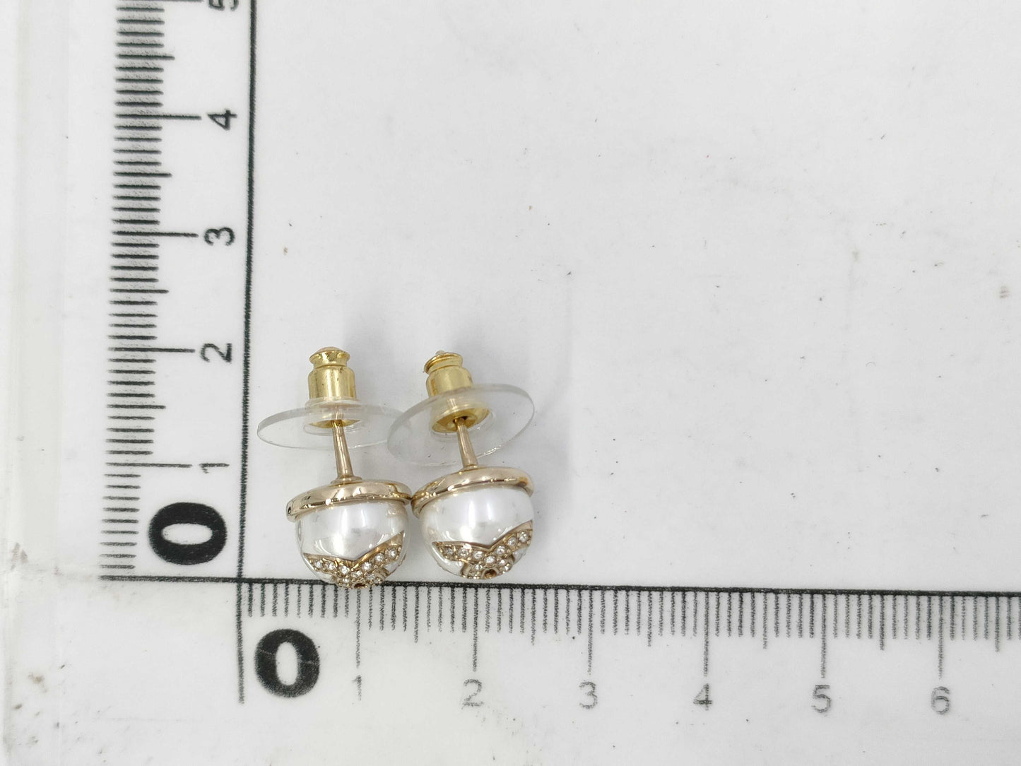 CHANEL pearl earrings